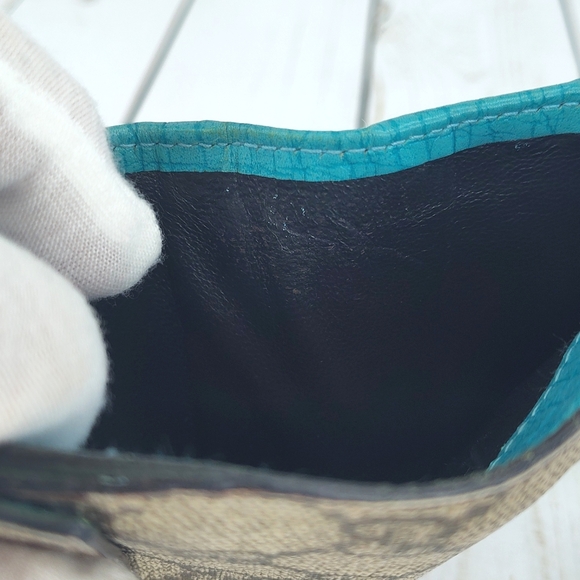 Gucci Wallet - Picture 11 of 17